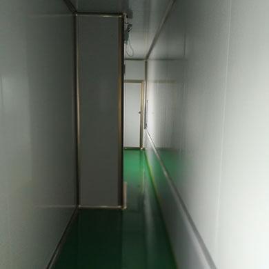 自動噴漆設(shè)備無塵車間